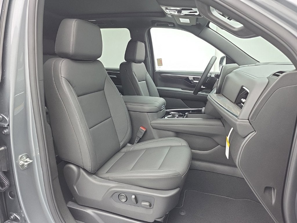 2027 Chevrolet Suburban LT
