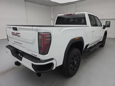 2025 GMC Sierra 2500 HD AT4