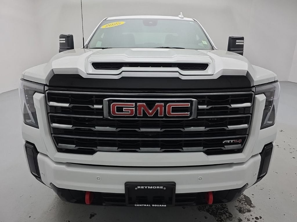 2025 GMC Sierra 2500 HD AT4