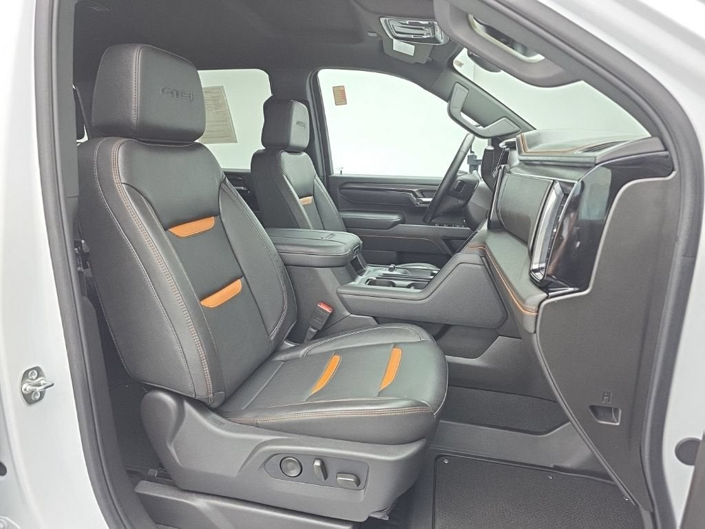 2025 GMC Sierra 2500 HD AT4