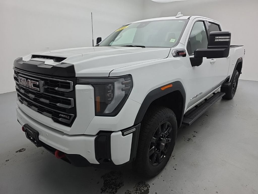 2025 GMC Sierra 2500 HD AT4