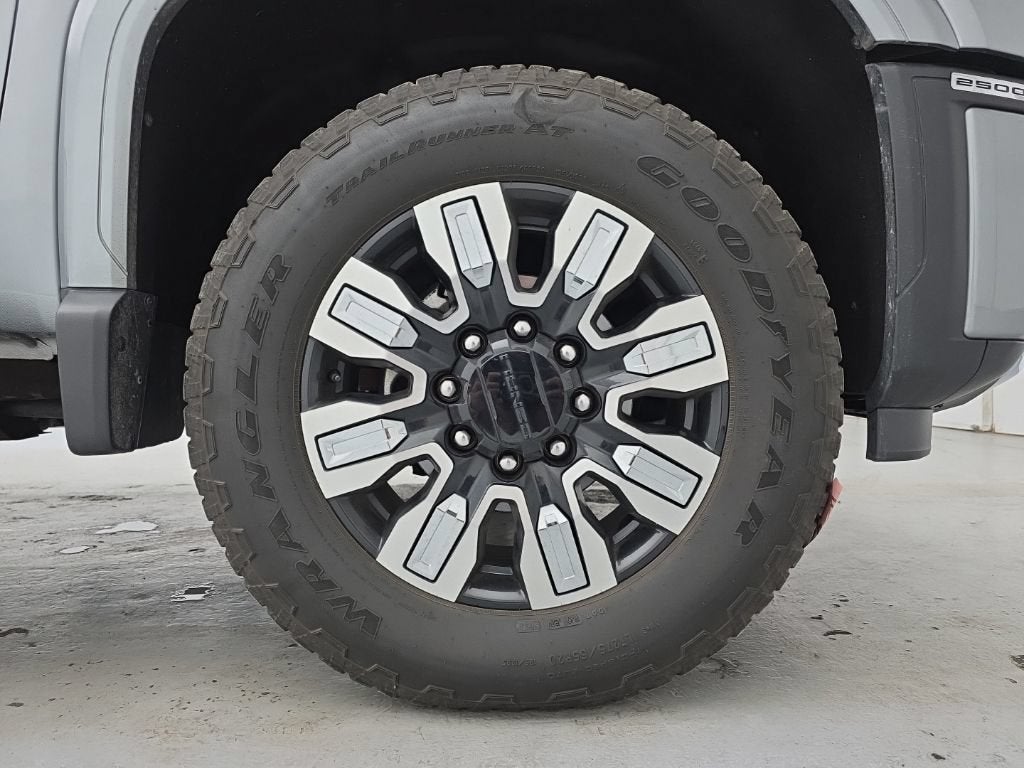 2025 GMC Sierra 2500 HD Denali