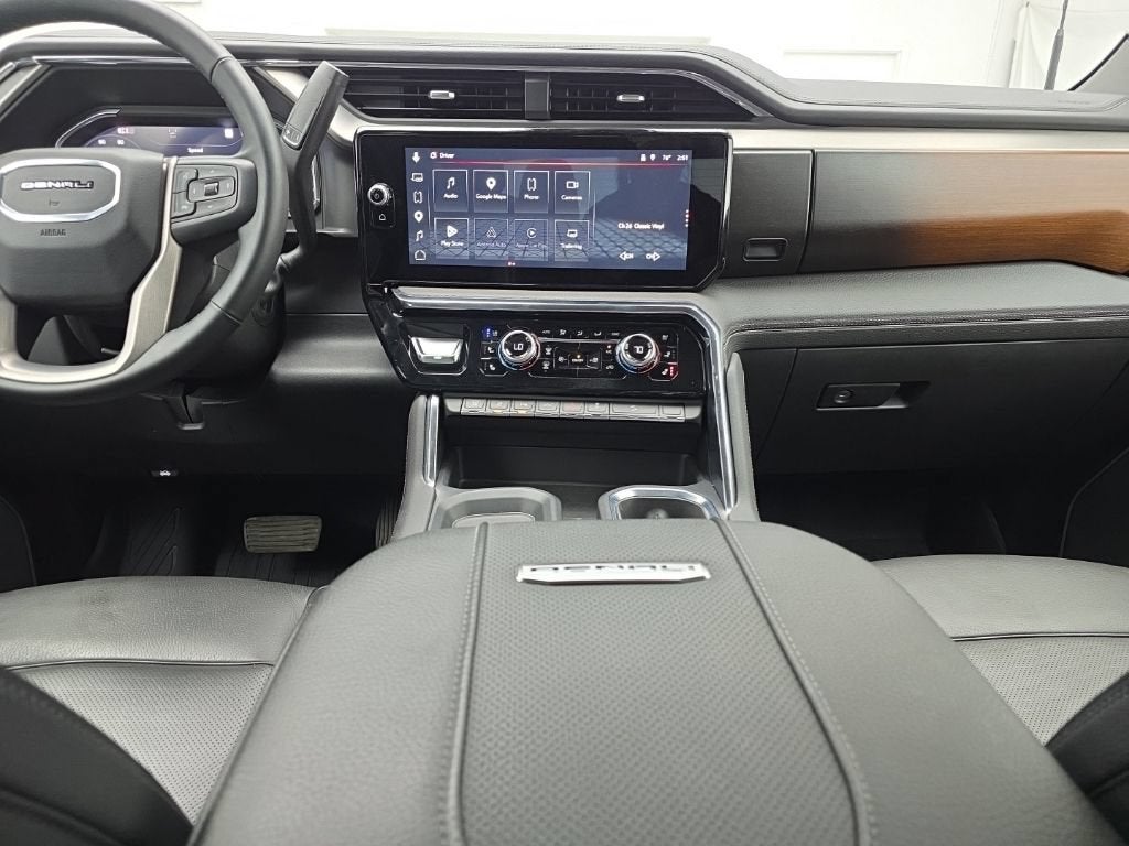 2025 GMC Sierra 2500 HD Denali