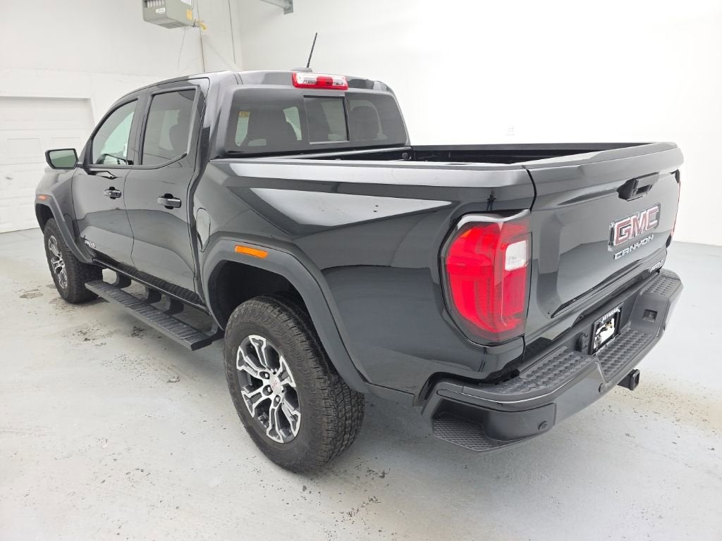 2025 GMC Canyon AT4