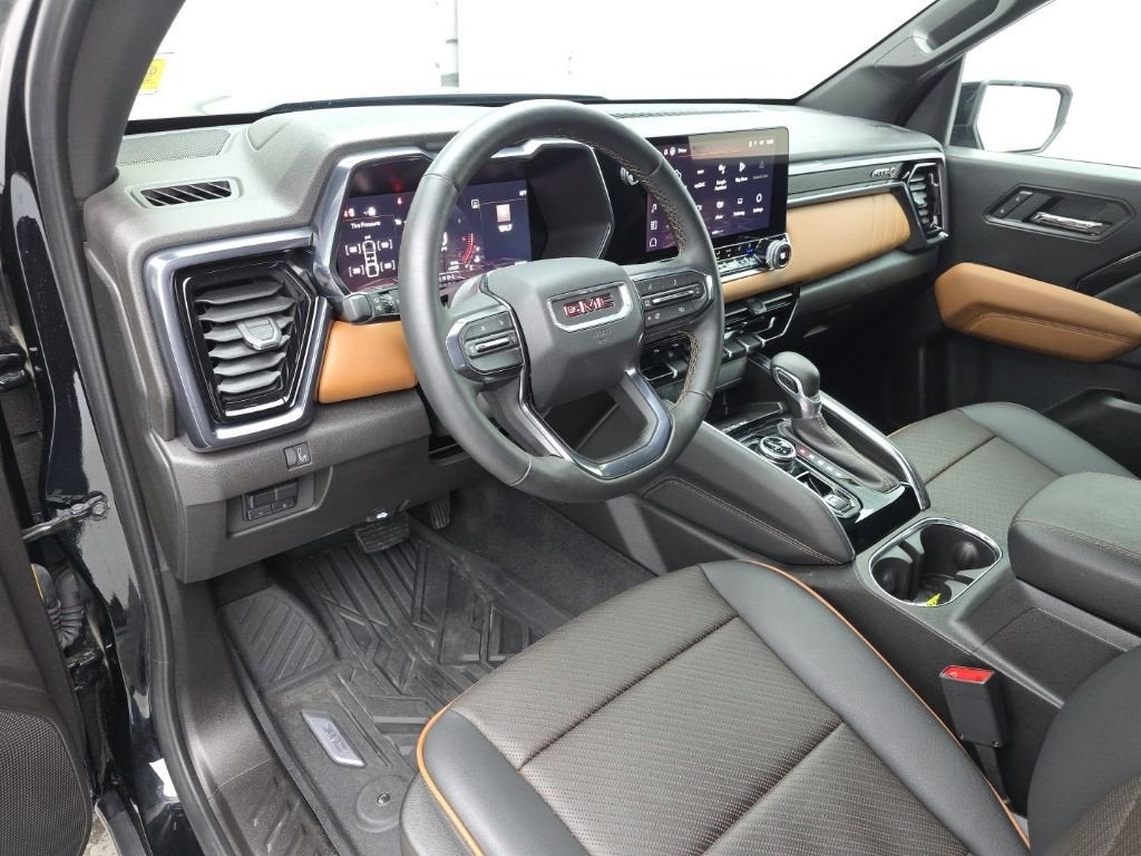 2025 GMC Canyon AT4