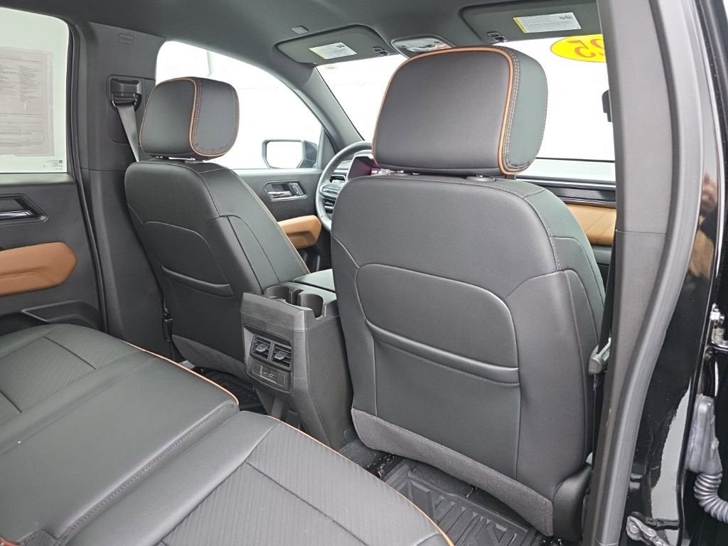 2025 GMC Canyon AT4