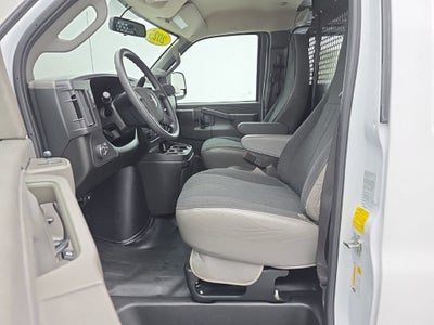2025 GMC Savana Cargo Work Van