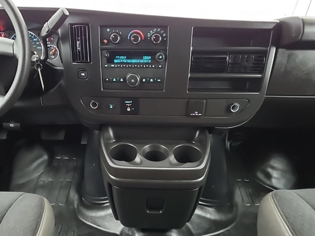 2025 GMC Savana Cargo Work Van