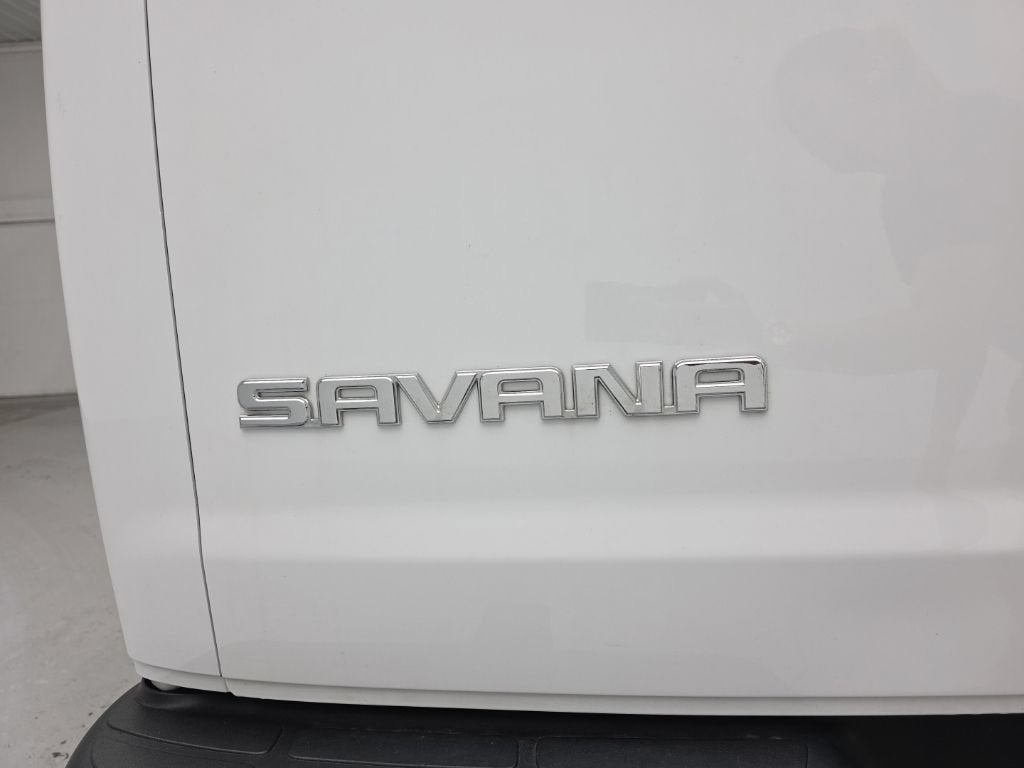 2025 GMC Savana Cargo Work Van