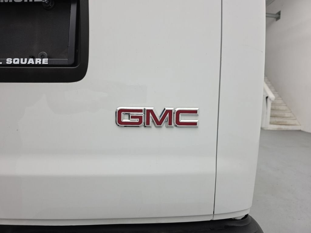 2025 GMC Savana Cargo Work Van