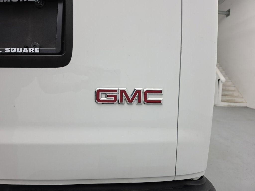 2025 GMC Savana Cargo Work Van