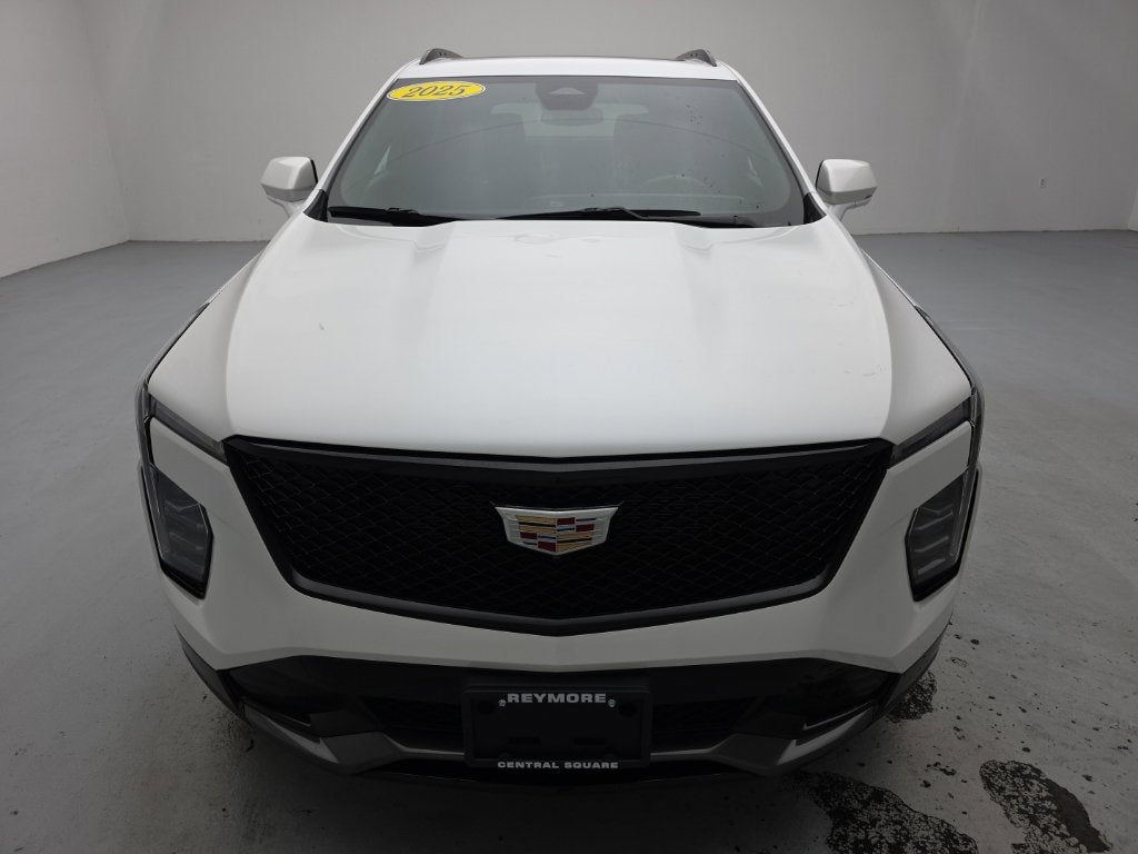 2025 Cadillac XT4 Sport