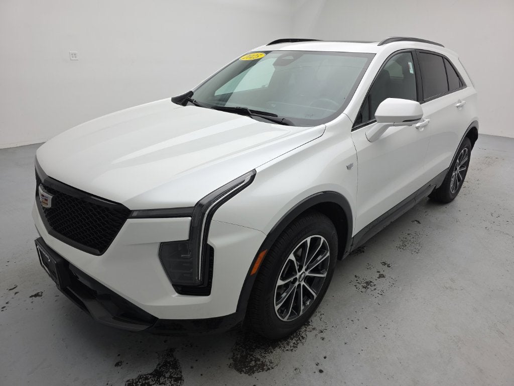 2025 Cadillac XT4 Sport
