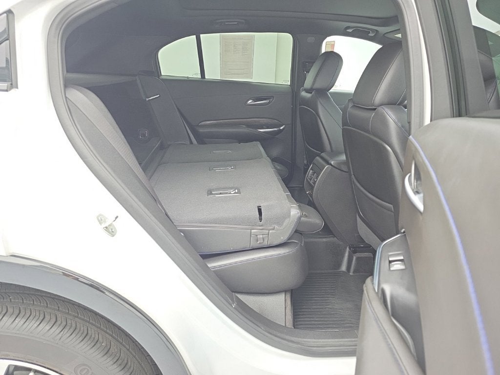 2025 Cadillac XT4 Sport