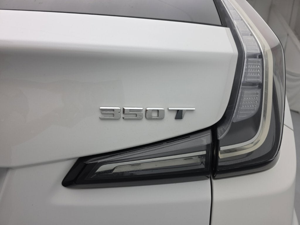 2025 Cadillac XT4 Sport