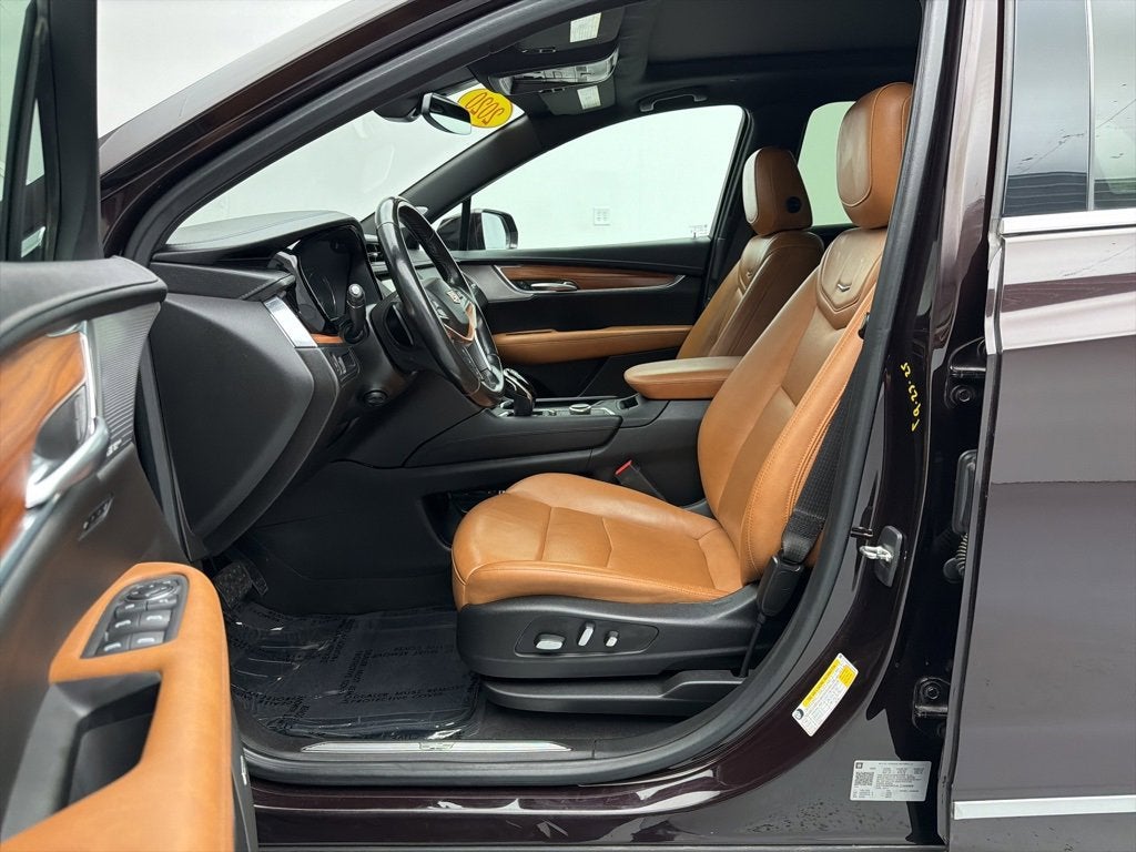 2020 Cadillac XT5 Premium Luxury