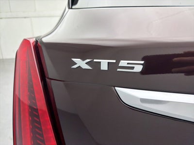 2020 Cadillac XT5 Premium Luxury