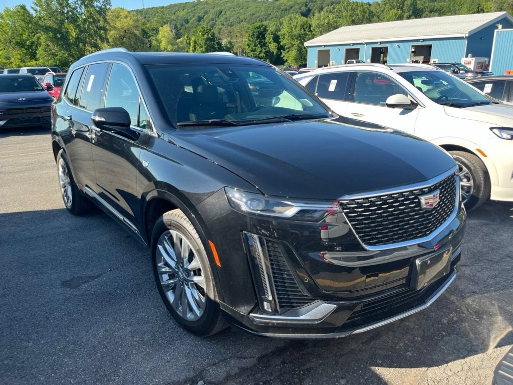 2024 Cadillac XT6 Premium Luxury