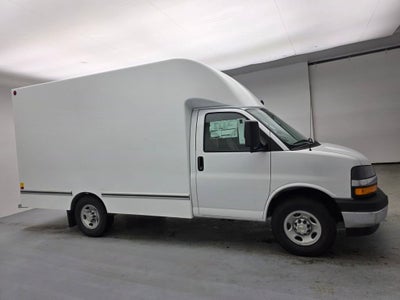 2026 Chevrolet Express Cutaway 3500 1WT