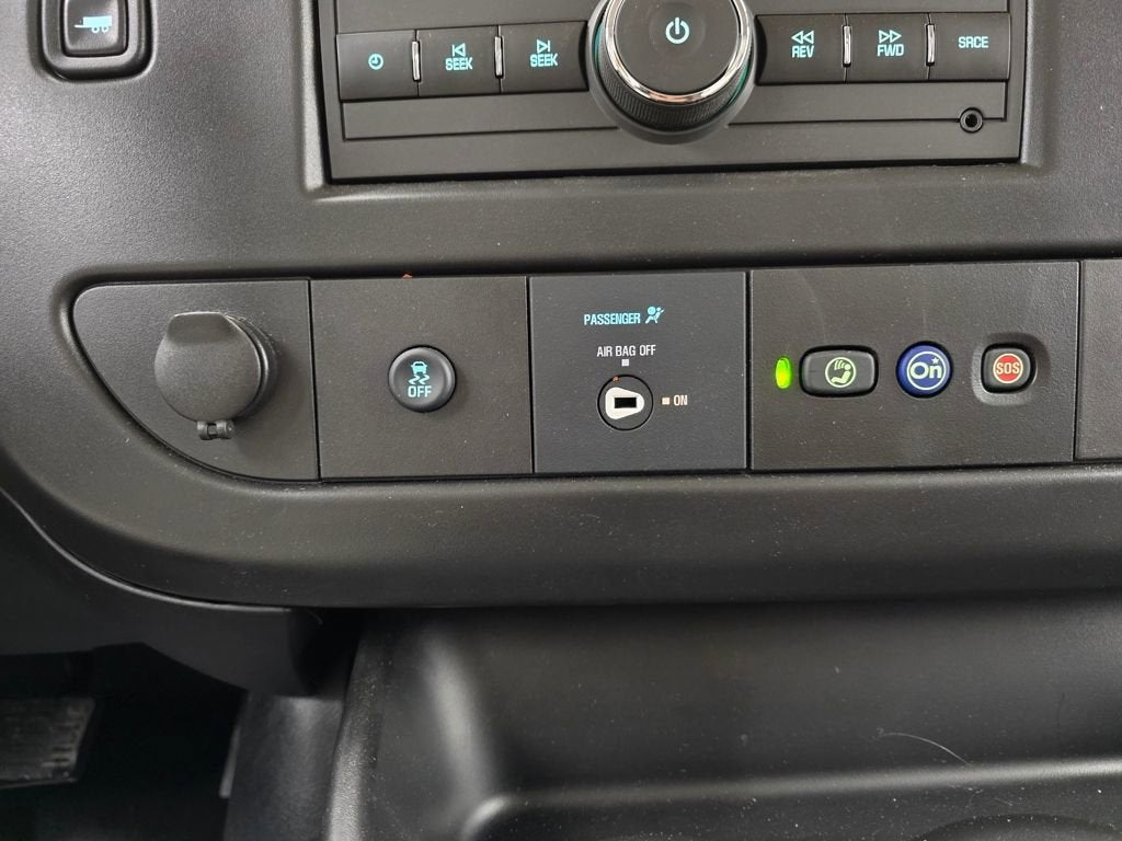 2026 Chevrolet Express Cutaway 3500 1WT