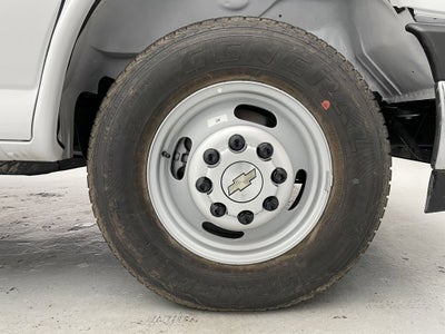 2026 Chevrolet Express Cutaway 3500 1WT