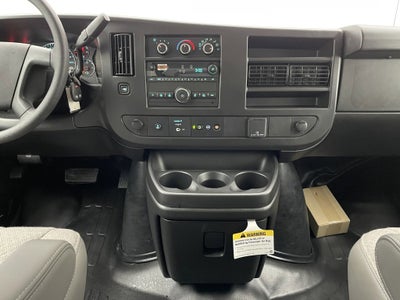 2026 Chevrolet Express Cutaway 3500 1WT