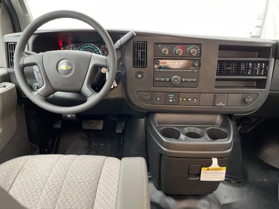 2024 Chevrolet Express Cutaway 3500 1WT