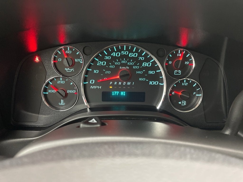 2025 Chevrolet Express Cutaway 3500 1WT