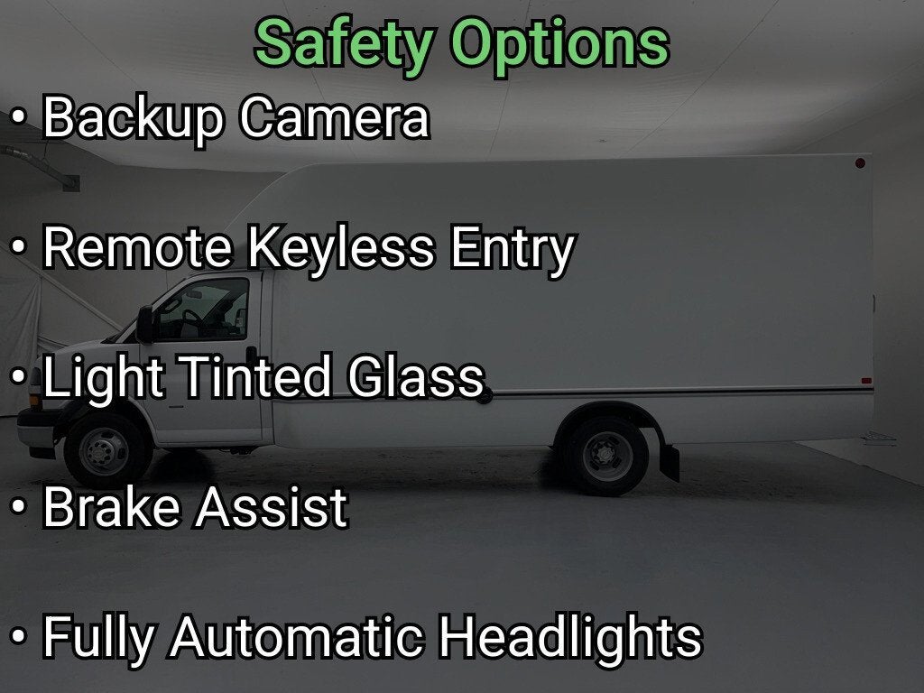 2025 Chevrolet Express Cutaway 3500 1WT