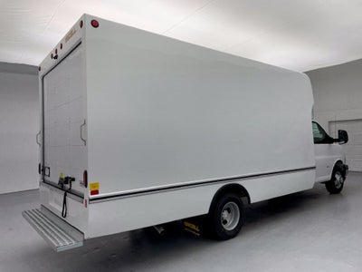 2026 Chevrolet Express Cutaway 3500 1WT