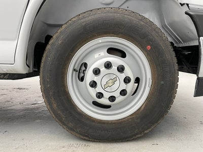2026 Chevrolet Express Cutaway 3500 1WT