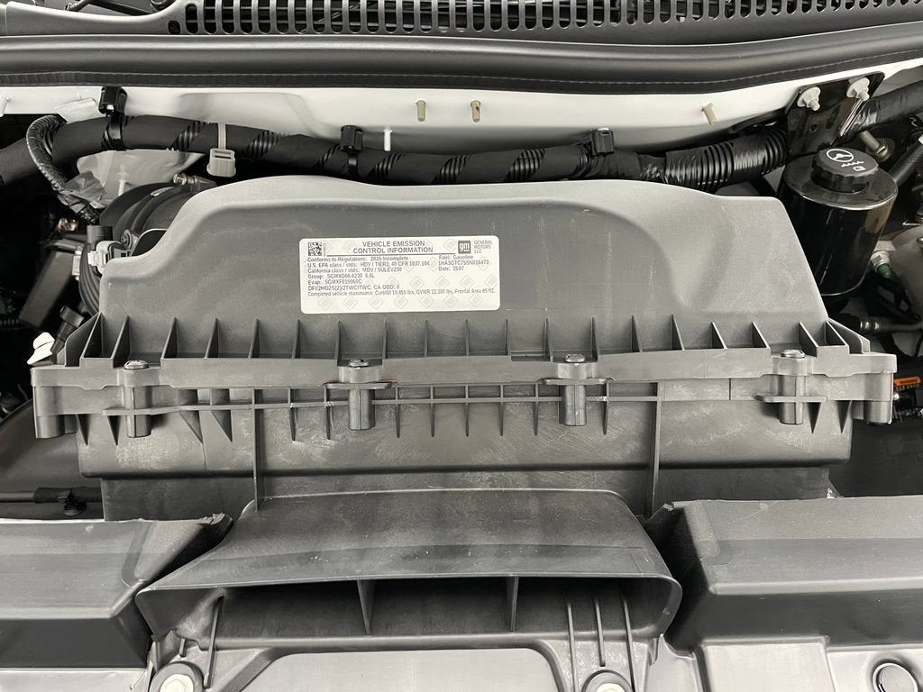 2026 Chevrolet Express Cutaway 3500 1WT
