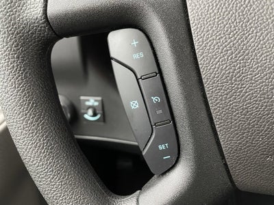 2025 Chevrolet Express Cutaway 3500 1WT