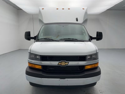 2025 Chevrolet Express Cutaway 3500 1WT