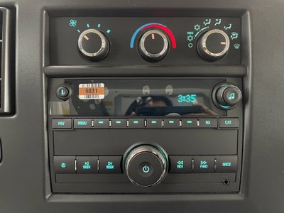 2026 Chevrolet Express Cutaway 3500 1WT