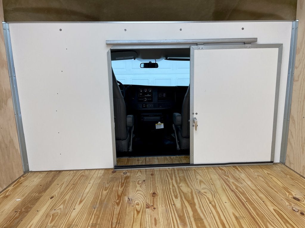 2026 Chevrolet Express Cutaway 3500 1WT