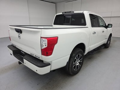 2021 Nissan TITAN Crew Cab SV 4x4