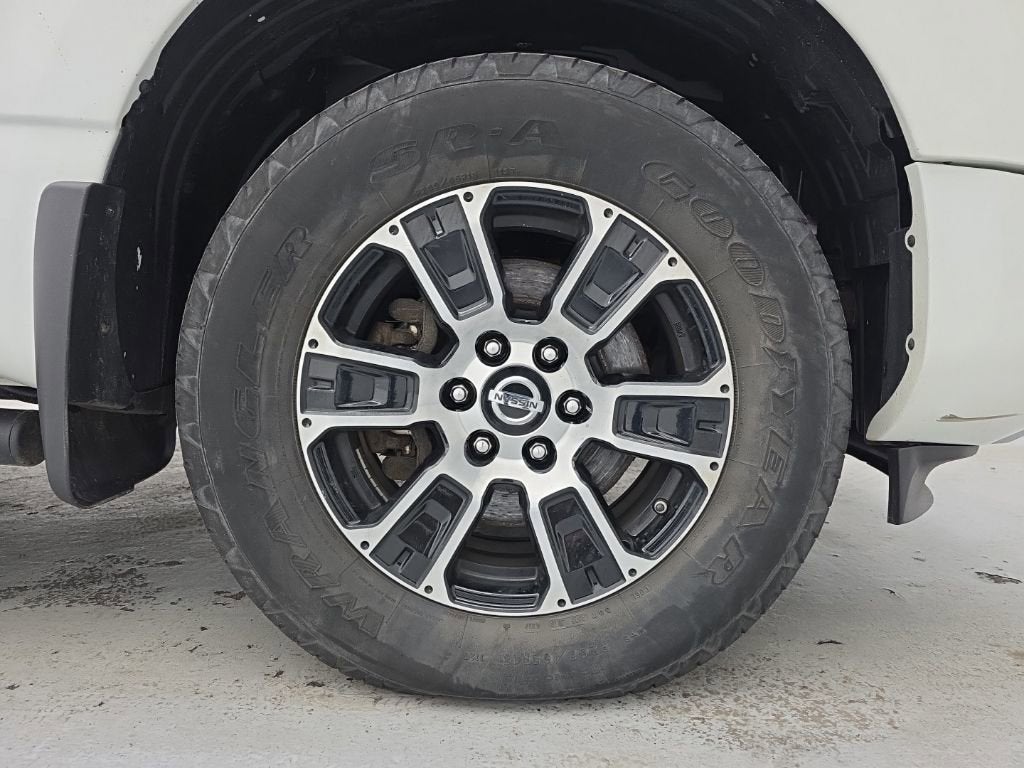 2021 Nissan TITAN Crew Cab SV 4x4