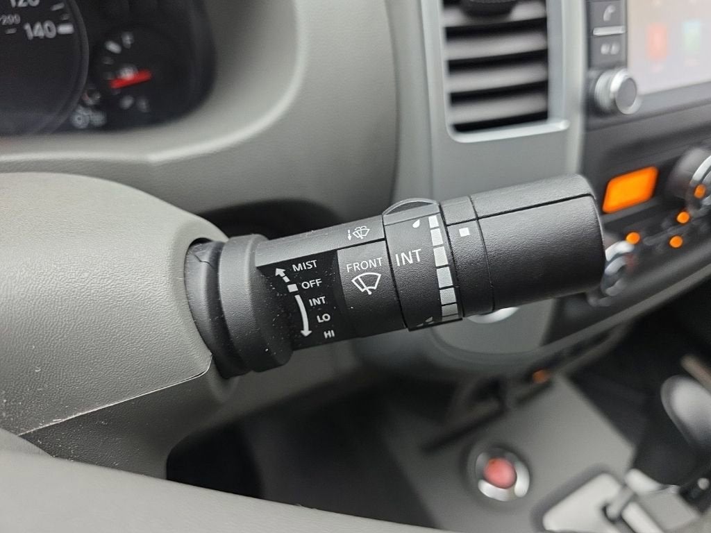 2021 Nissan Frontier Crew Cab SV 4x4