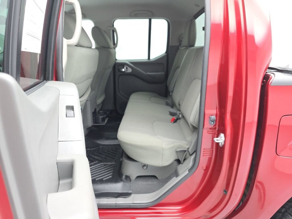 2021 Nissan Frontier Crew Cab SV 4x4
