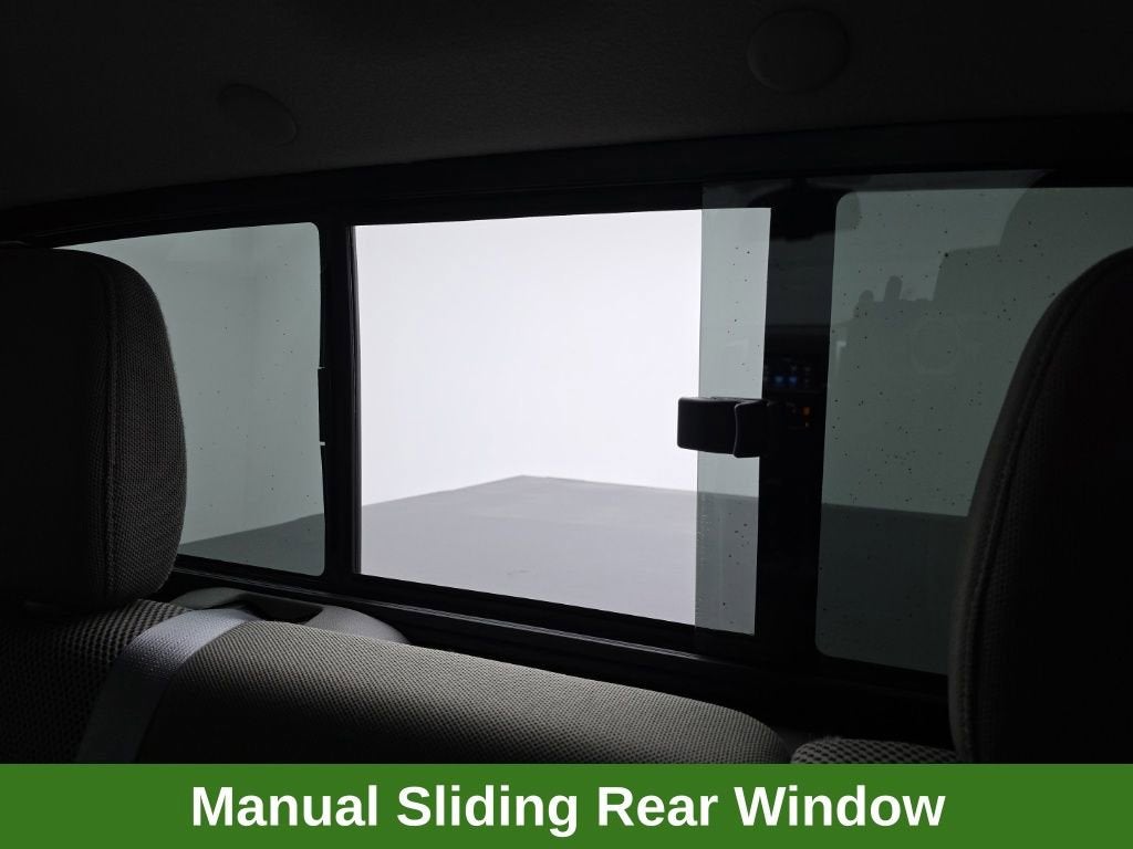 2021 Nissan Frontier Crew Cab SV 4x4