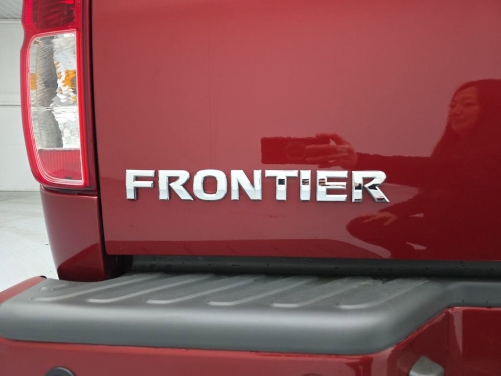 2021 Nissan Frontier Crew Cab SV 4x4