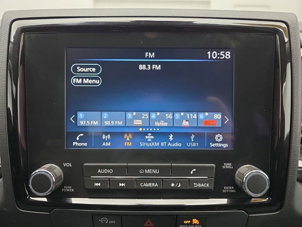 2024 Nissan Frontier SV