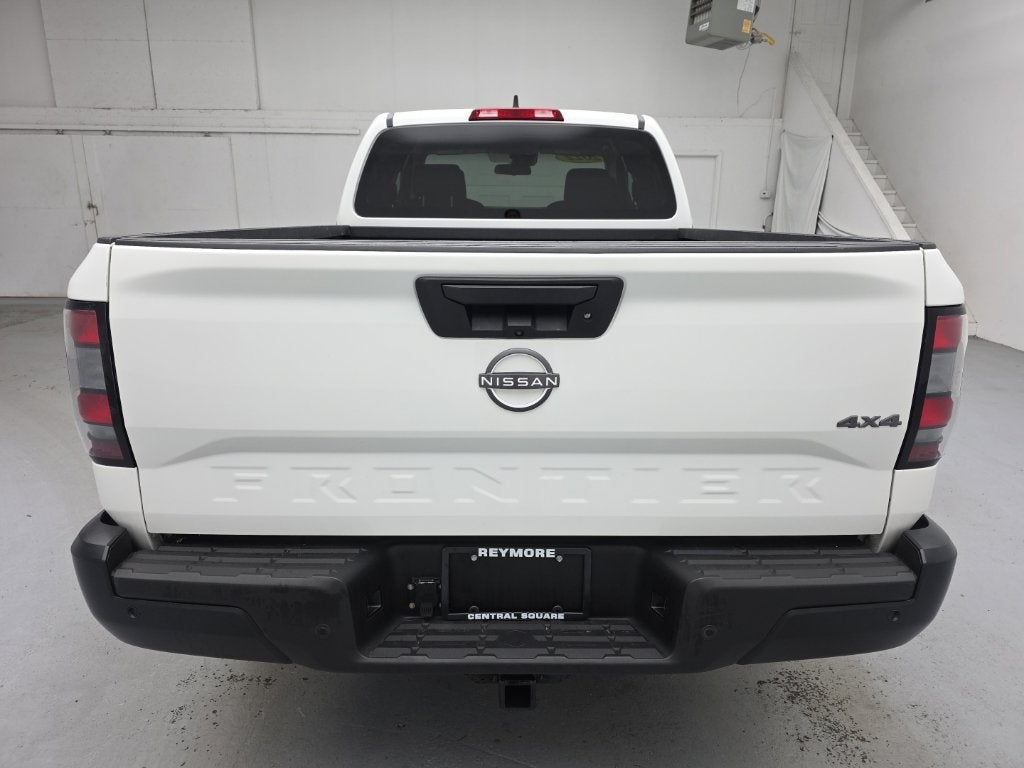 2022 Nissan Frontier King Cab S 4x4