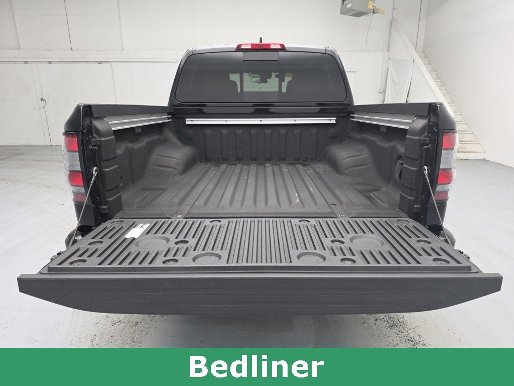 2023 Nissan Frontier Crew Cab PRO-4X 4x4