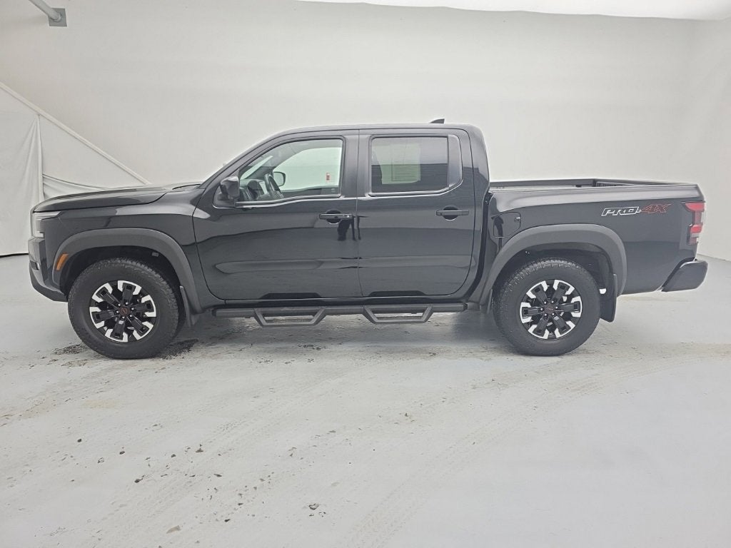 2023 Nissan Frontier Crew Cab PRO-4X 4x4