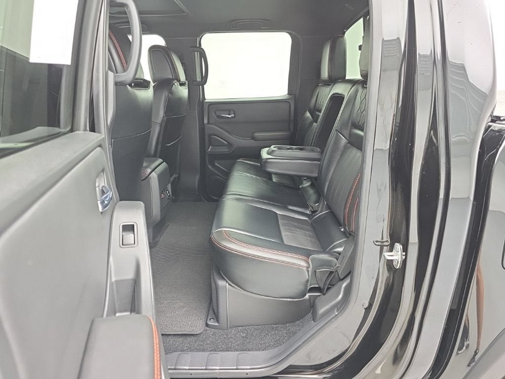 2023 Nissan Frontier Crew Cab PRO-4X 4x4