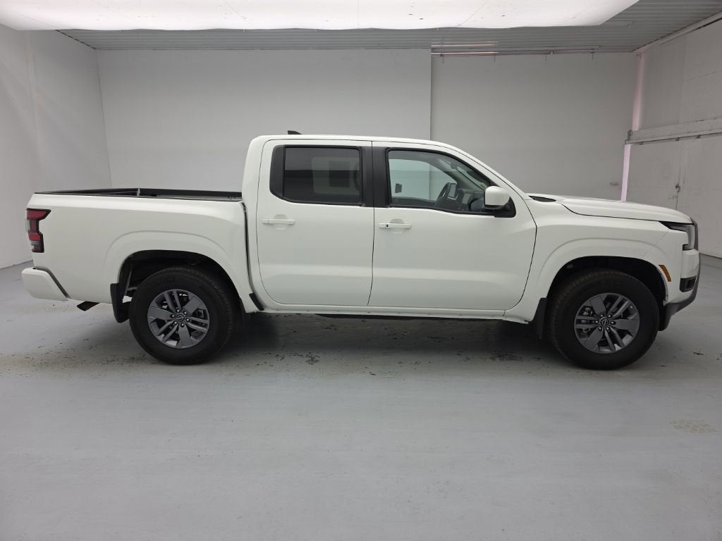 2025 Nissan Frontier Crew Cab SV 4x4