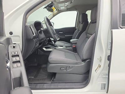 2025 Nissan Frontier Crew Cab SV 4x4