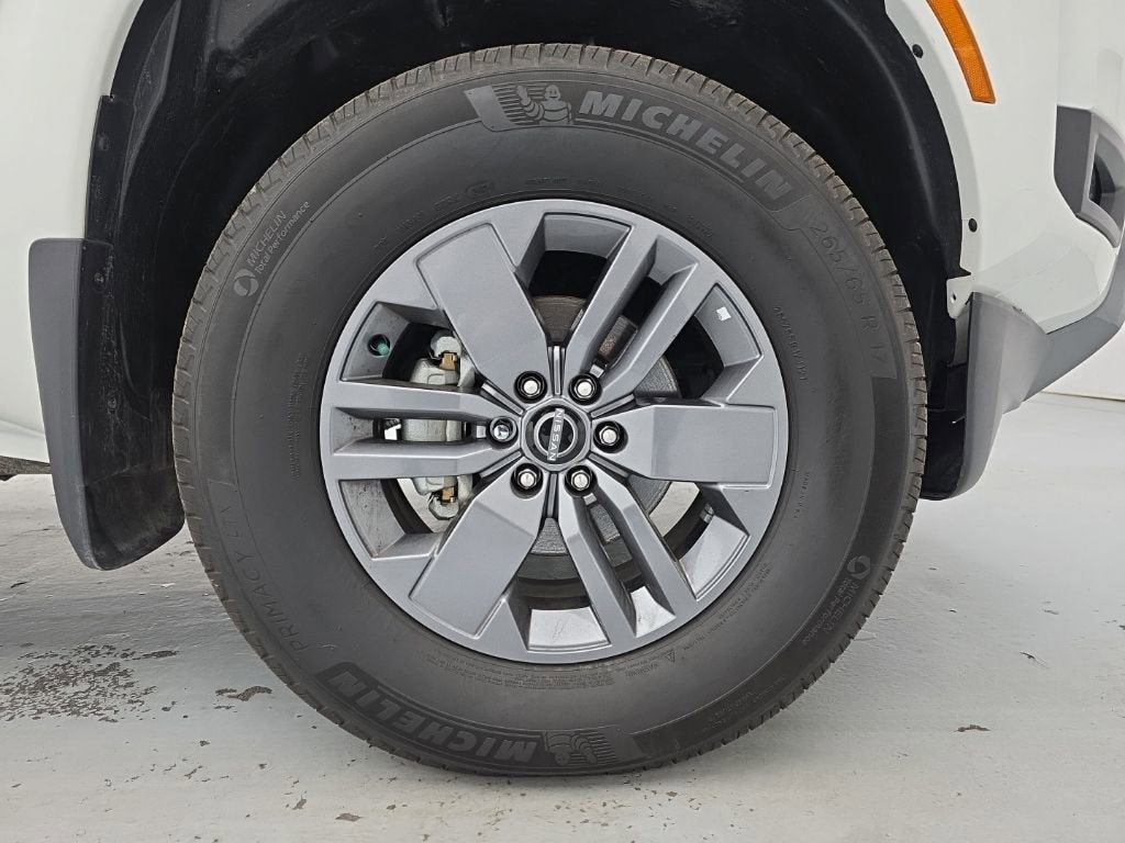 2025 Nissan Frontier Crew Cab SV 4x4
